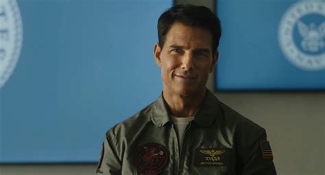 Top Gun! Aviadores rebeldes enfrentam desafios no ar e o amor em solo firme!